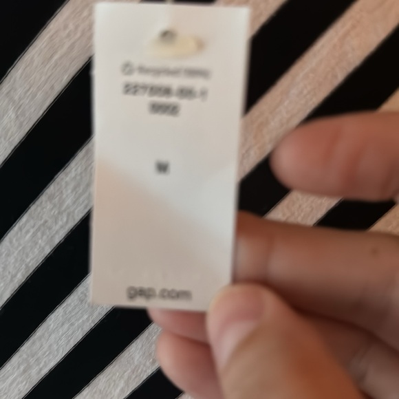 Navy striped cotton Gap dress . New with tag. - Picture 4 of 4